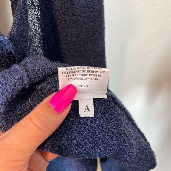 Eileen Fisher 100% wool Navy Blue Knitted Vest Size S Lightweight - Picture 8 of 8